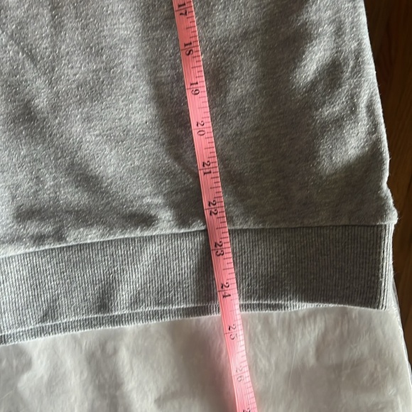 EUC Grey sweatshirt - Picture 9 of 9